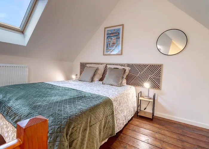 Le Triplex Confort I Parking Gratuit I Centre Amiens *